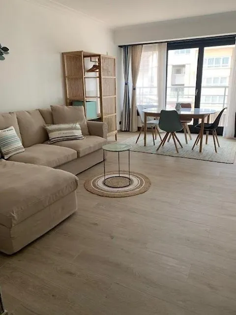 Cosy Studio With Lateral Seaview T57 Ostende